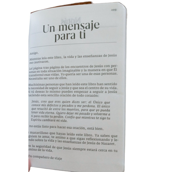 Life and Teachings of Jesus of Nazareth Vida y Ensenanzas de Jesus de Nazaret - Picture 9 of 12